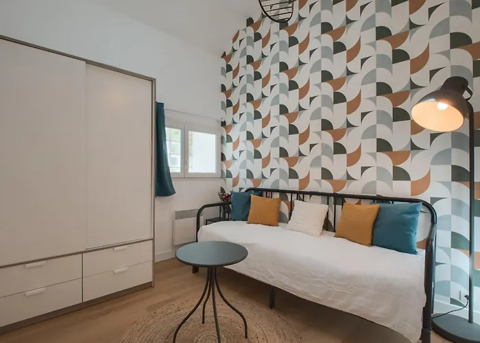 公寓 La Douceur - Wifi - Proche Centre-ville 拉瓦勒